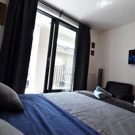 Tayson Square Dorcol New Location Free Garage Daire Belgrad Dış mekan fotoğraf