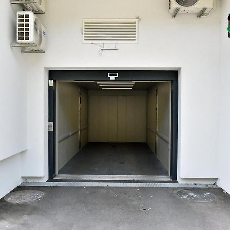 Tayson Square Dorcol New Location Free Garage Daire Belgrad Dış mekan fotoğraf